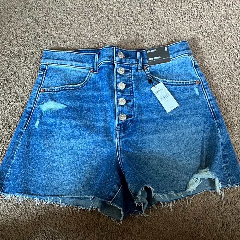 Express shorts